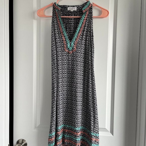 THML Chana Embroidered Dress - Picture 1 of 4